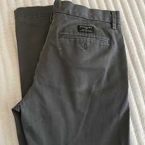 Banana republic men’s chinos